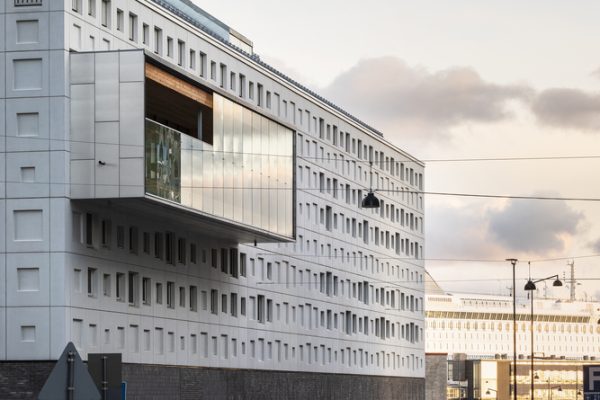 AOR Architects：Jätkäsaari 综合学校