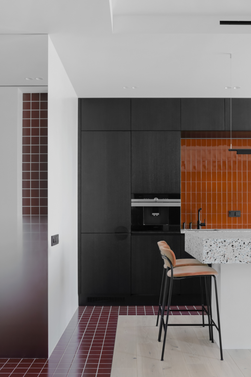 90㎡ 二居室，瓷砖上墙美观大气又好打理 | Zrobim architects设计案例
