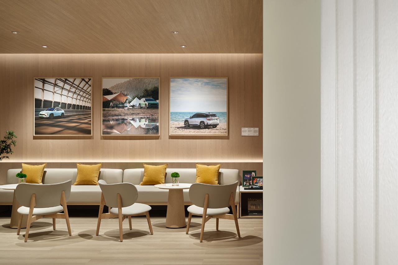 蔚来汽车展厅设计,展厅设计,汽车展厅设计,体验店设计,展厅设计案例,展厅设计方案,汽车体验店设计,汽车销售店设计,长沙,蔚来交付中心梅溪新天地,泊赫设计