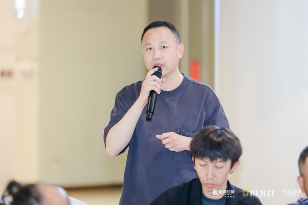 深圳三石空间建筑装饰设计机构联合创始人设计总监、辽宁品铸艺术设计机构创始总设计师许磊先生