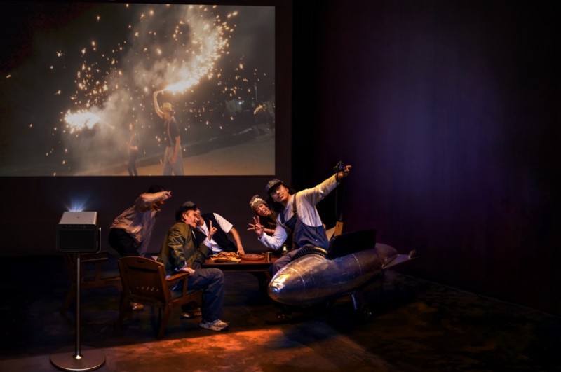 徕卡 Cine Play 1 Plus 多功能迷你投影仪 全新徕卡观影界面，尽享徕卡出色画质体验