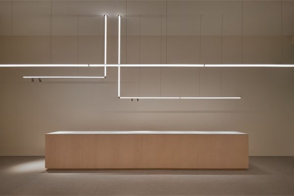 FLOS推出全新The Glowing Track建筑照明系统——光轨上的无限想象