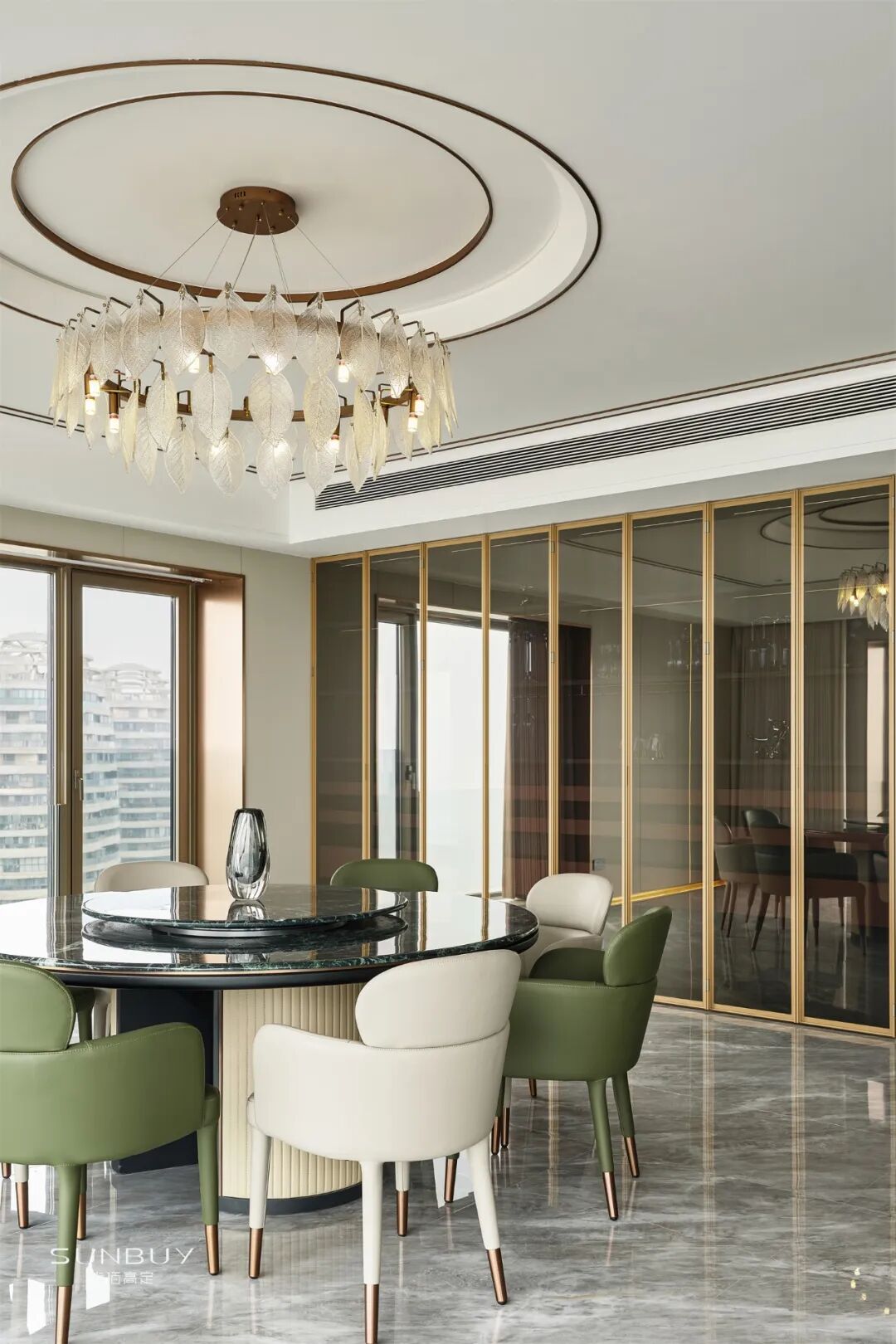 高定木作新范式:尚佰高定实景新作长江之门 410㎡意式大宅质感落地